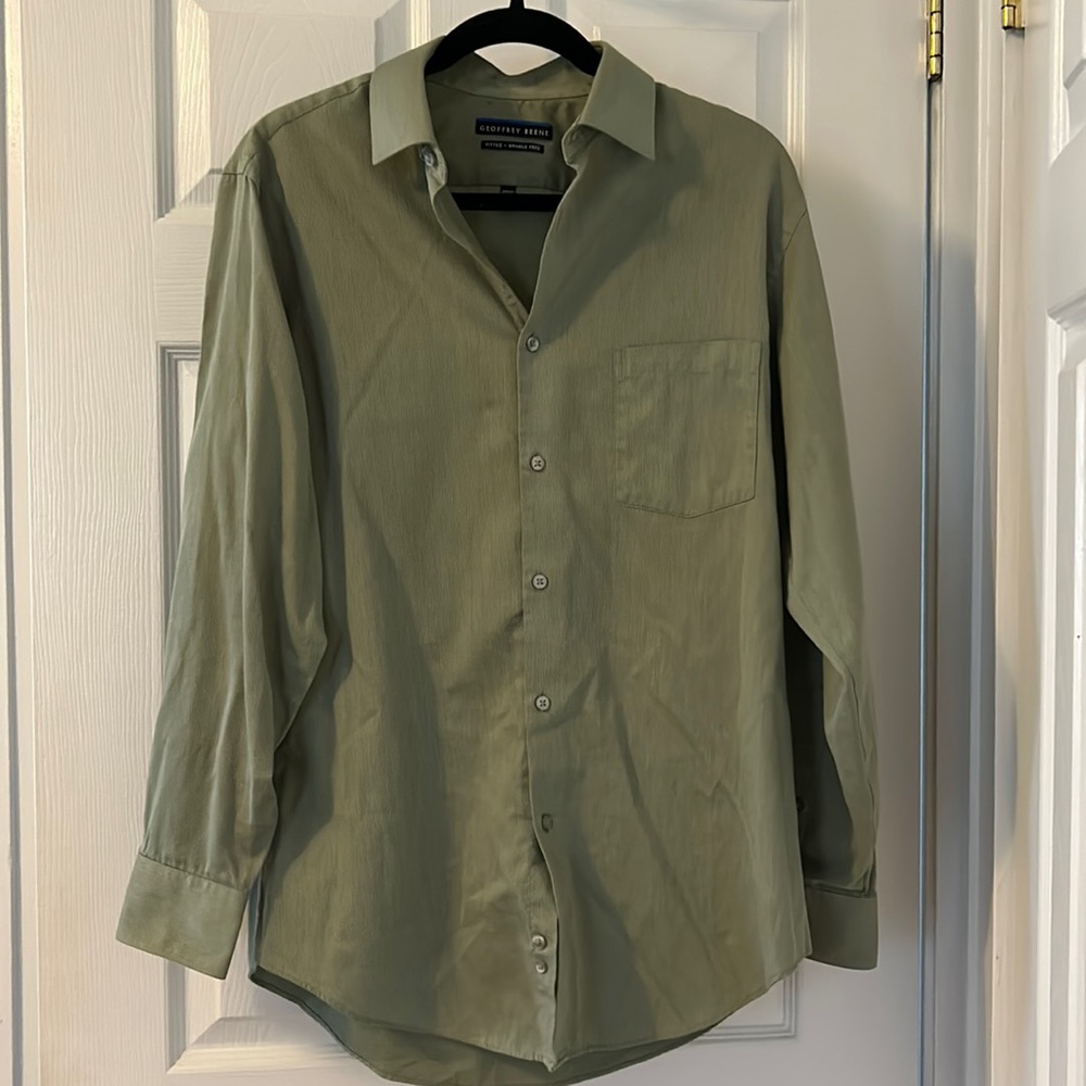 Fitted Wrinkle Free Dress Shirt